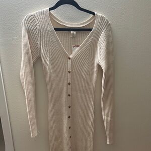 Elegant Cream Ribbed Knit Dress